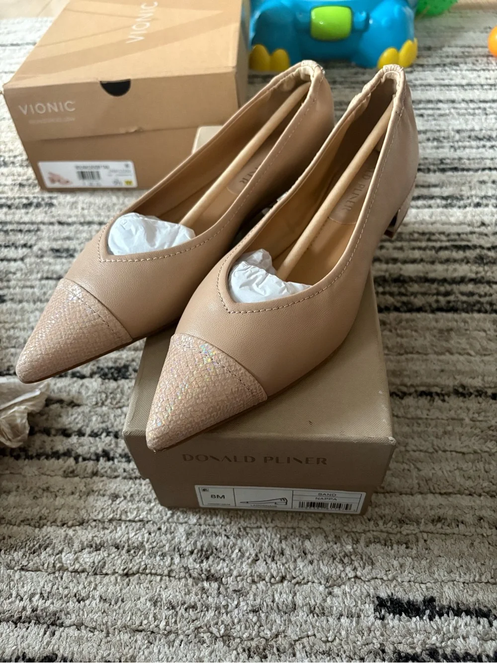 Donald J.‎ Pliner LADONNA Flats